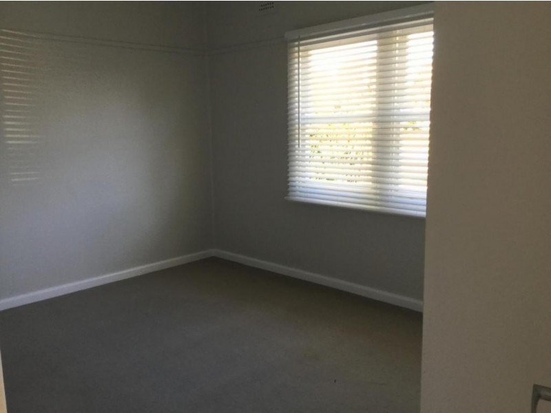 27 Griffin Avenue, Griffith NSW 2680
