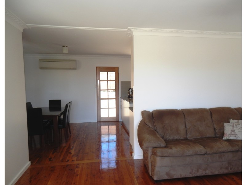 44 Ross Crescent, Griffith NSW 2680
