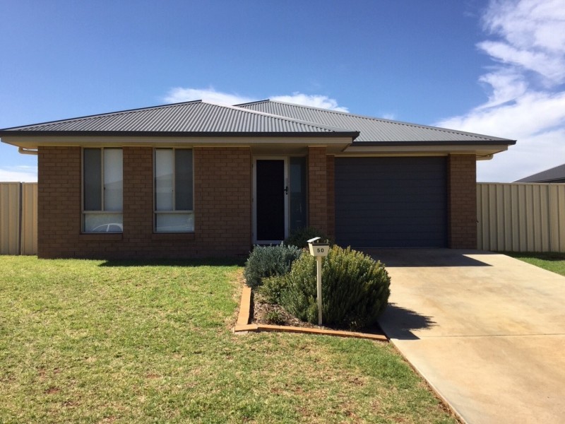 50 Madden Drive, Griffith NSW 2680