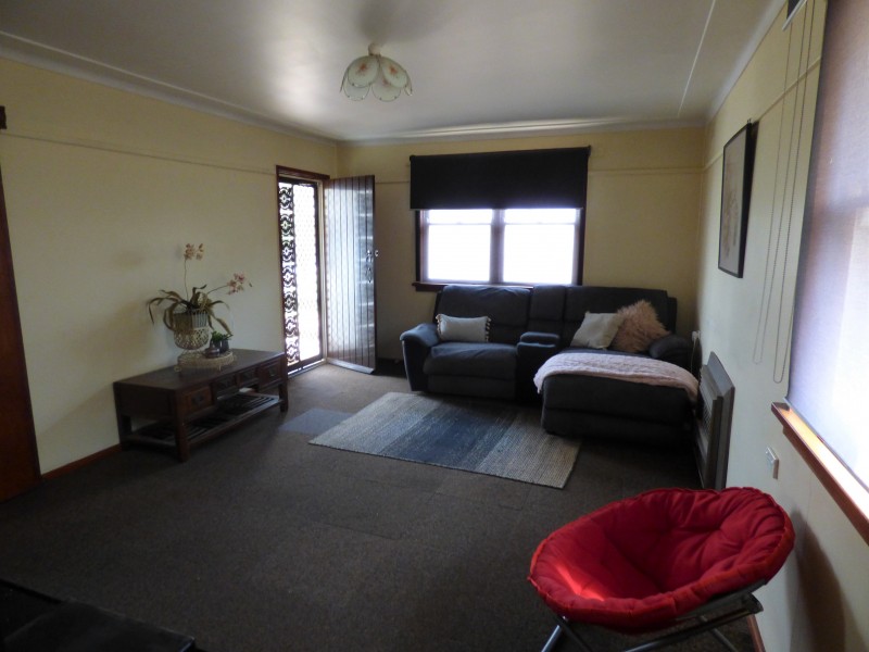 13 Walter Bull Crescent, Griffith NSW 2680