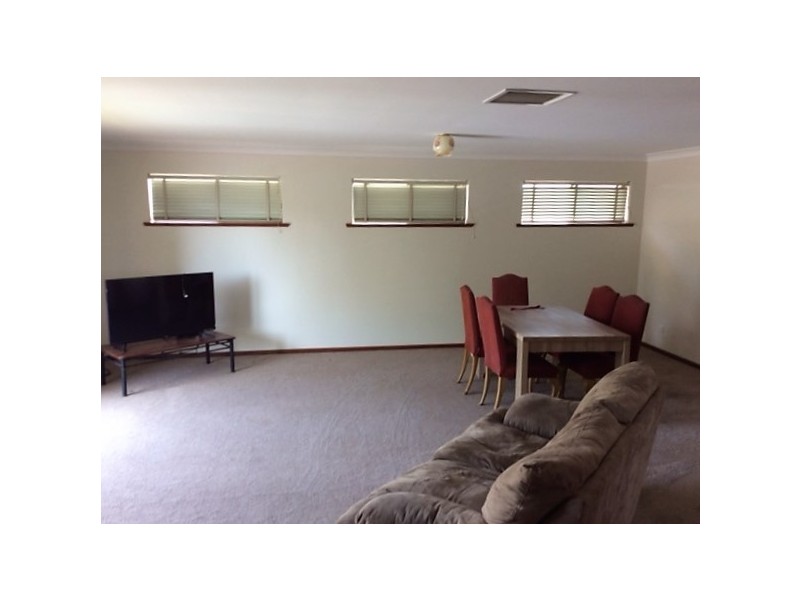 4/110 Benerembah Street, Griffith NSW 2680
