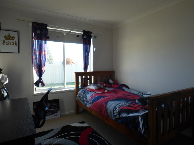 2 Zirilli Avenue, Griffith NSW 2680