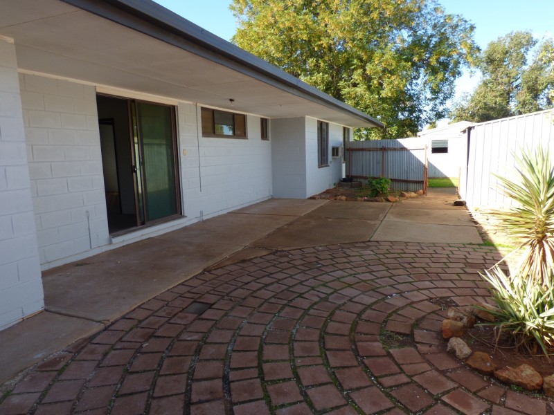 41 Moira Street, Goolgowi NSW 2652