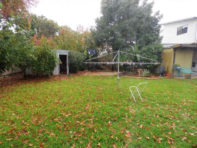 7 Youll Street, Griffith NSW 2680