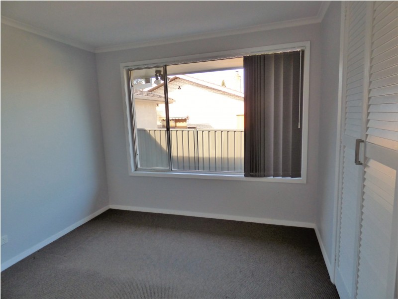 82 Ross Crescent, Griffith NSW 2680