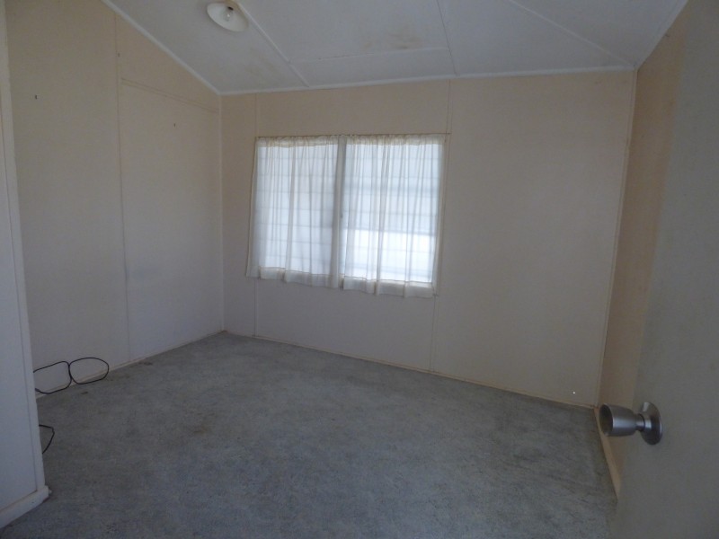 9 Demamiel Street, Darlington Point NSW 2706