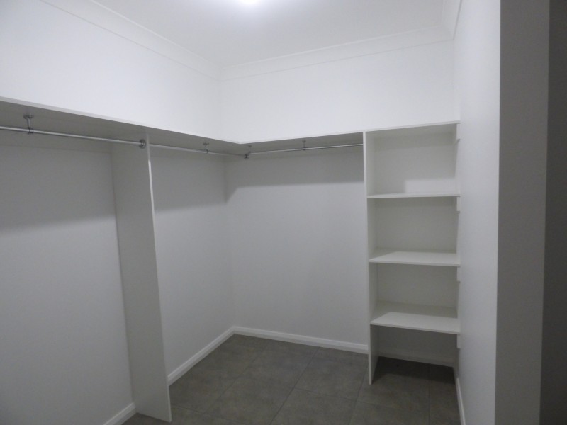 8 Scremin Grove, Griffith NSW 2680