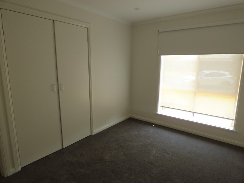 3B Dowell Place, Griffith NSW 2680