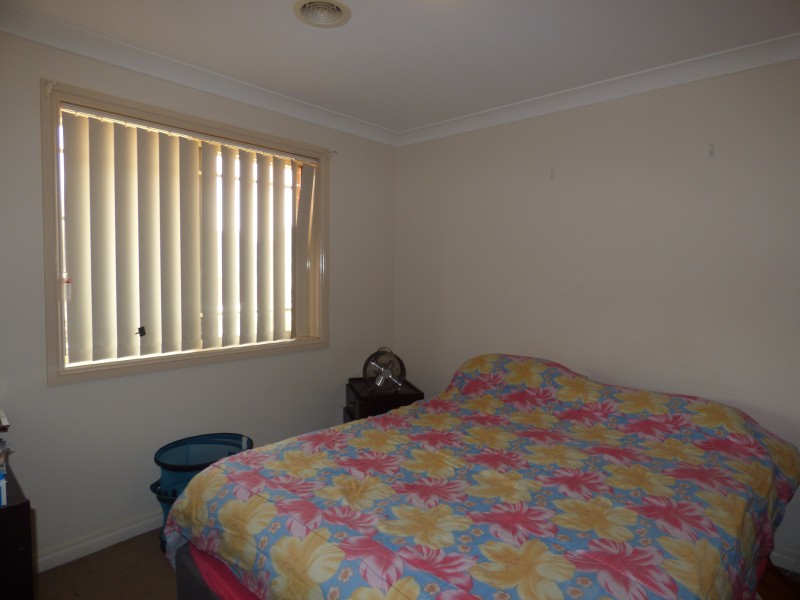 3 Ritchie Close, Griffith NSW 2680