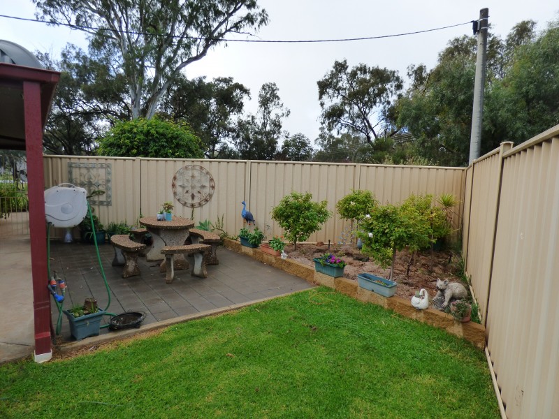 29 Carrington Street, Darlington Point NSW 2706