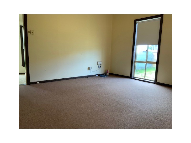 18 Ash Street, Hanwood NSW 2680