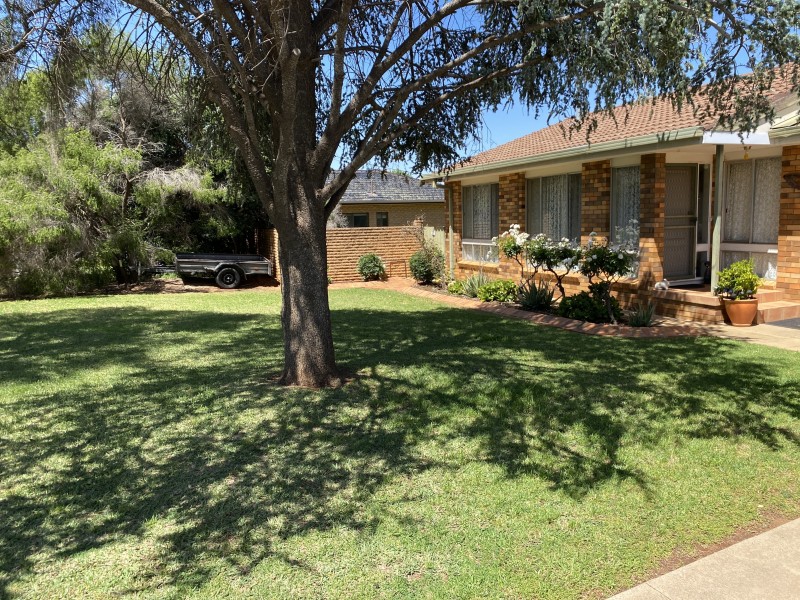 10 Graham Street, Griffith NSW 2680
