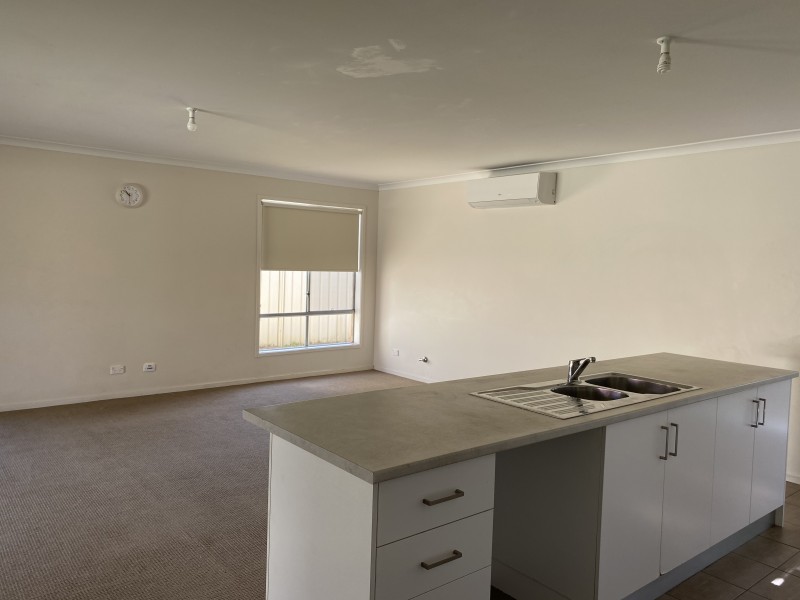 1 Little Road, Griffith NSW 2680