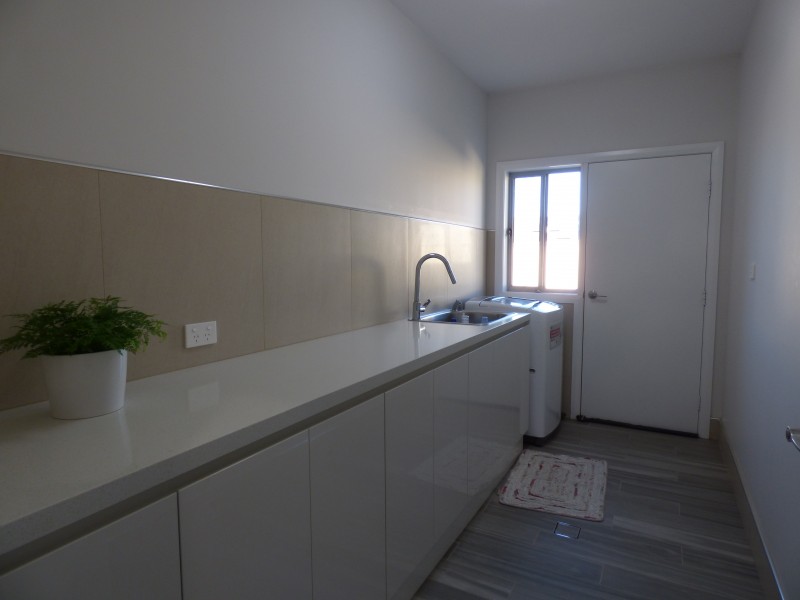 45 Gillmartin Drive, Griffith NSW 2680