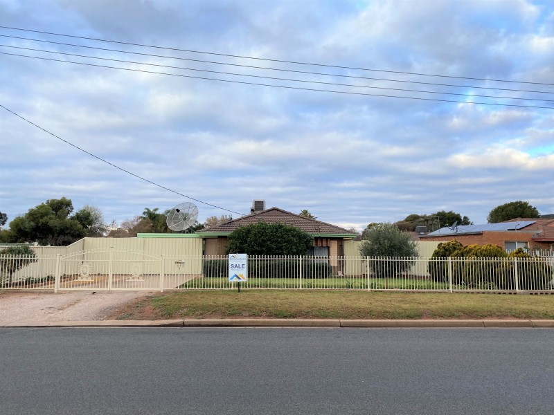17 Harward Road, Griffith NSW 2680