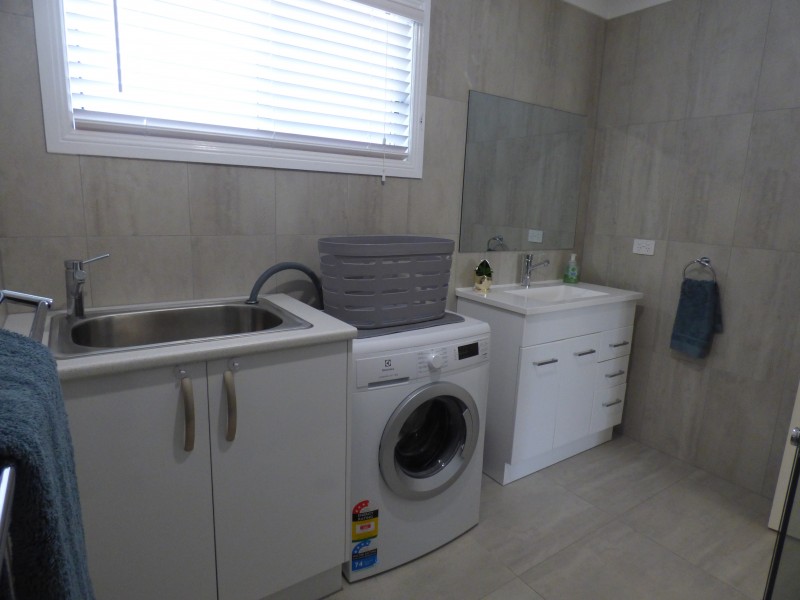 102B MacArthur Street, Griffith NSW 2680