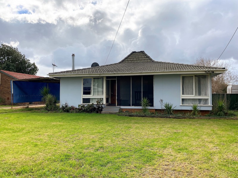38 Parkinson Crescent, Griffith NSW 2680