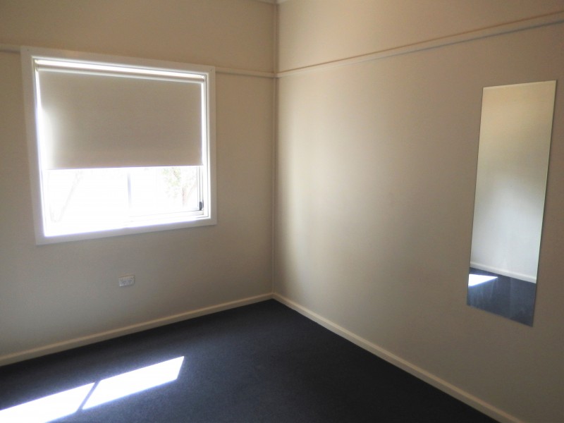 7 South Avenue, Yenda NSW 2681