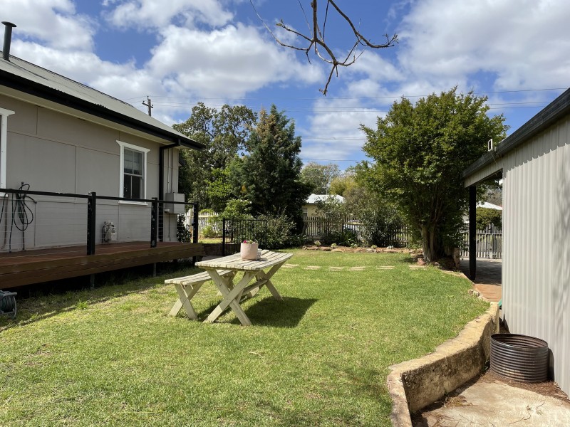 10 Illilliwa Street, Griffith NSW 2680