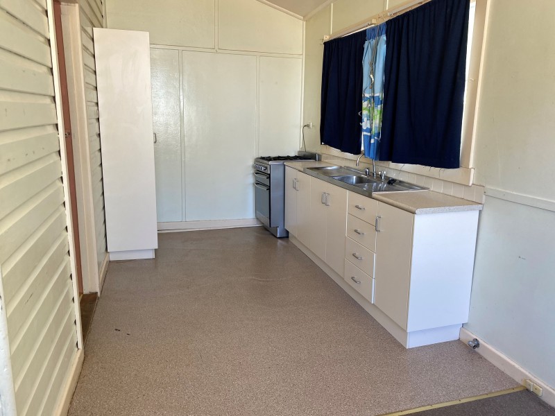 3/15 South Avenue, Yenda NSW 2681