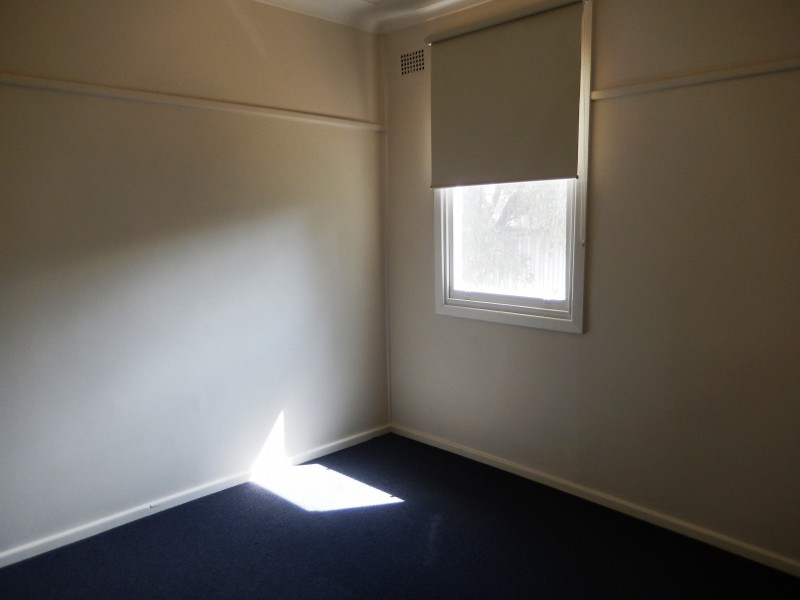 7 South Avenue, Yenda NSW 2681