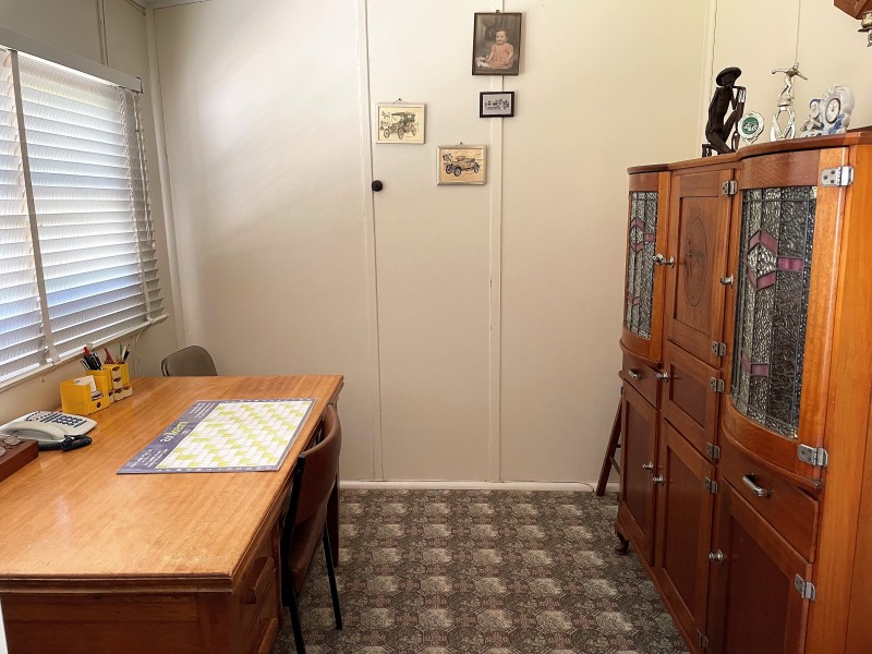 148 Walla Avenue, Griffith NSW 2680