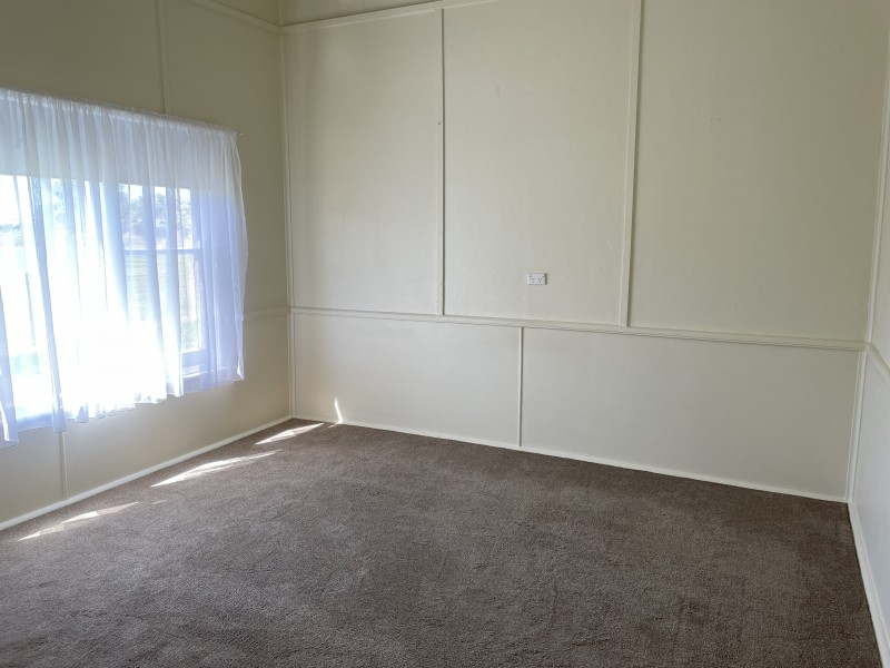 148 Walla Avenue, Griffith NSW 2680