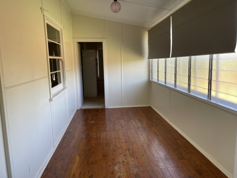 148 Walla Avenue, Griffith NSW 2680