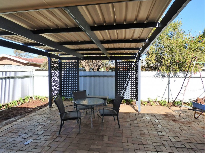 3A Dowell Place, Griffith NSW 2680