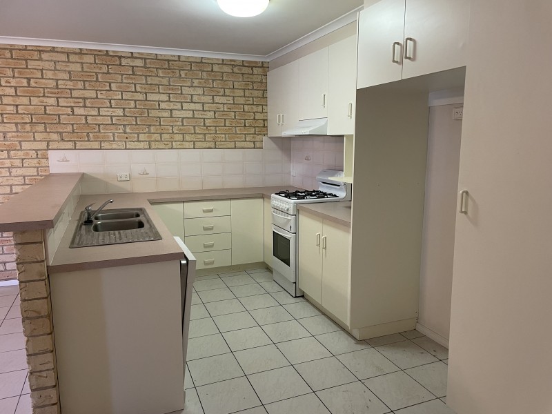 2/103 Daines Street, Griffith NSW 2680
