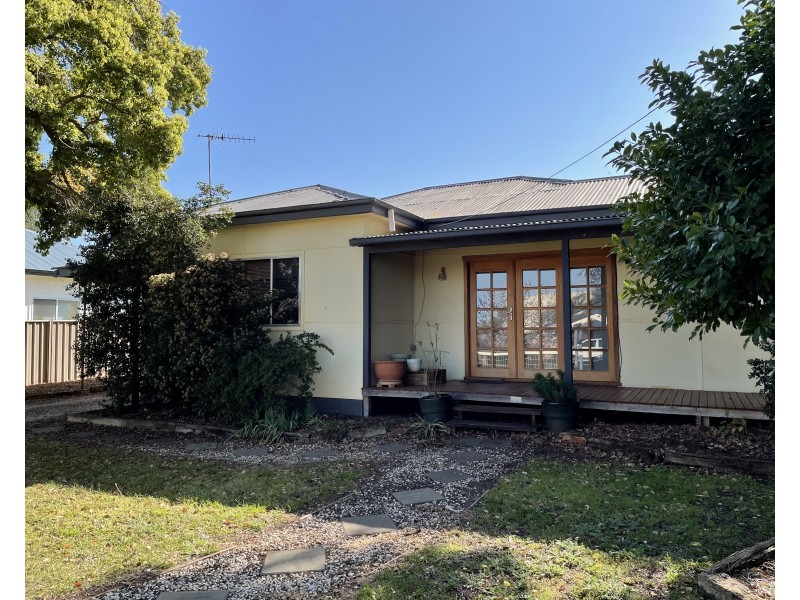3 Baringa Street, Griffith NSW 2680