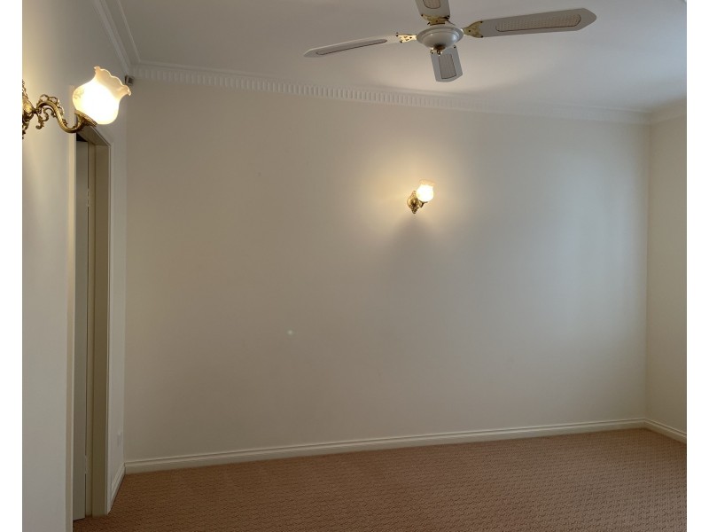 74 Wyangan Avenue, Griffith NSW 2680