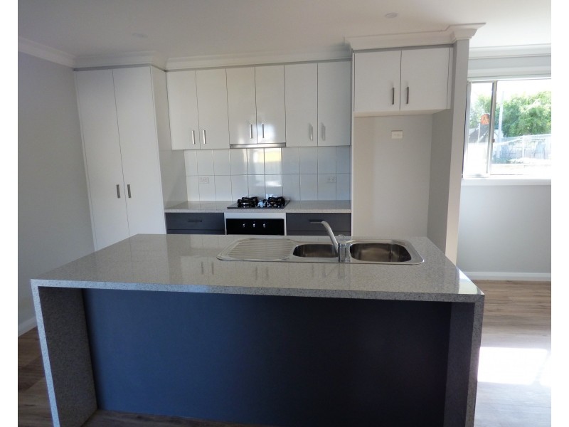 82 Ross Crescent, Griffith NSW 2680