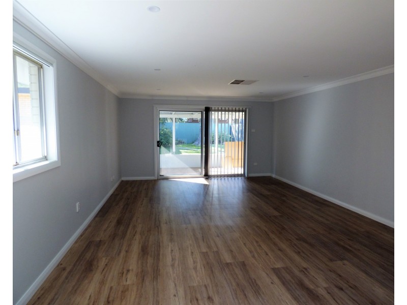 82 Ross Crescent, Griffith NSW 2680