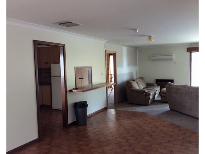 4/110 Benerembah, Griffith NSW 2680
