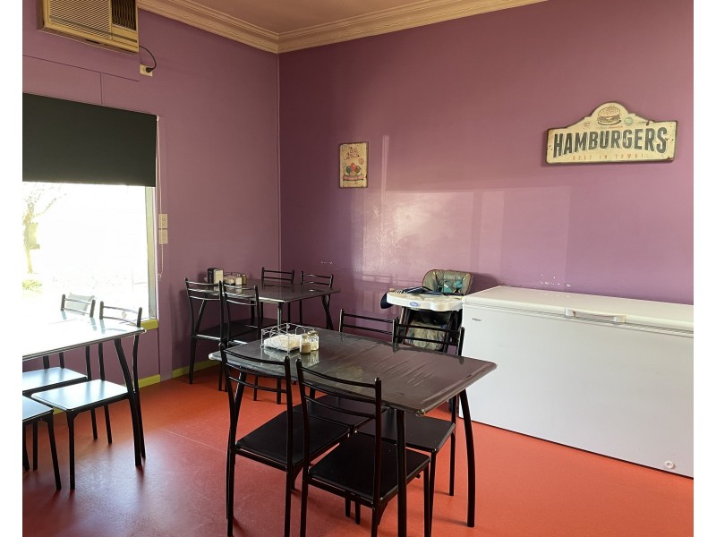 4-6 Kelly Avenue, Griffith NSW 2680