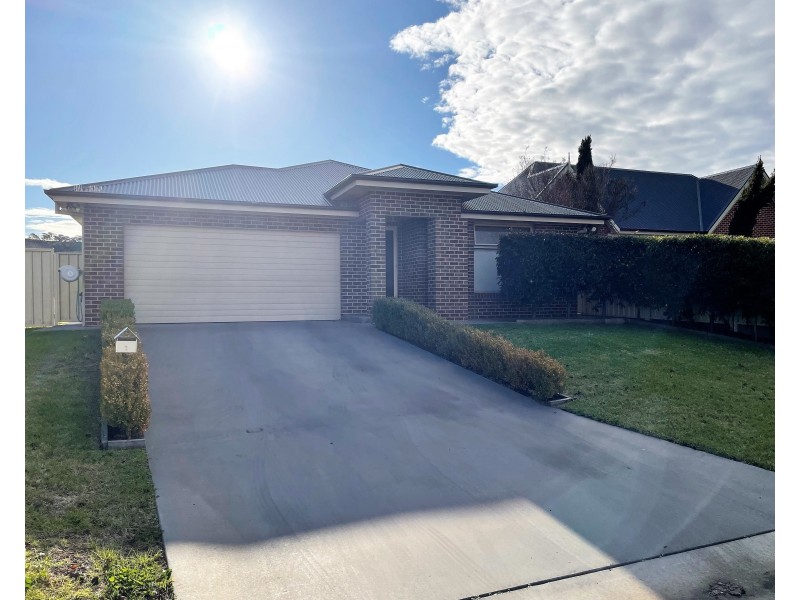 1 Melissa Place, Griffith NSW 2680