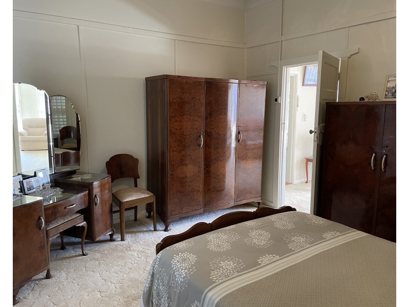 148 Walla Avenue, Griffith NSW 2680