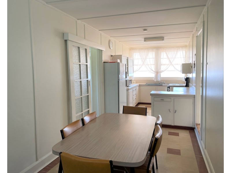 148 Walla Avenue, Griffith NSW 2680