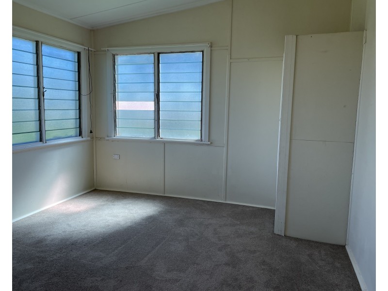 148 Walla Avenue, Griffith NSW 2680