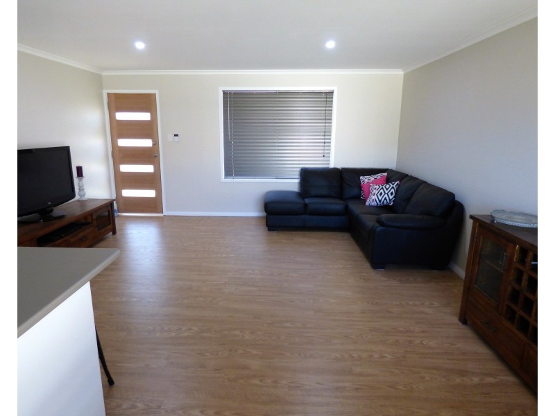 4 Johnson Place, Griffith NSW 2680