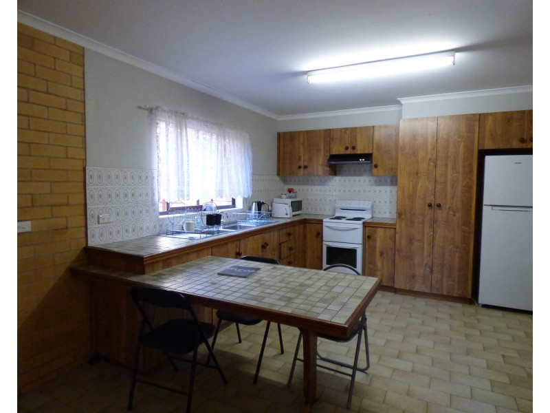 1/110 Benerembah Street, Griffith NSW 2680