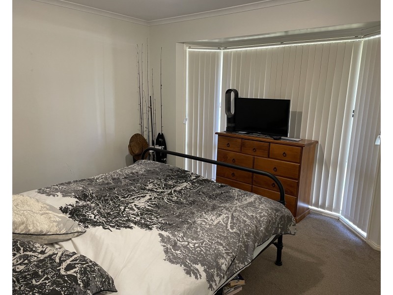 9 Beaumont Lane, Darlington Point NSW 2706