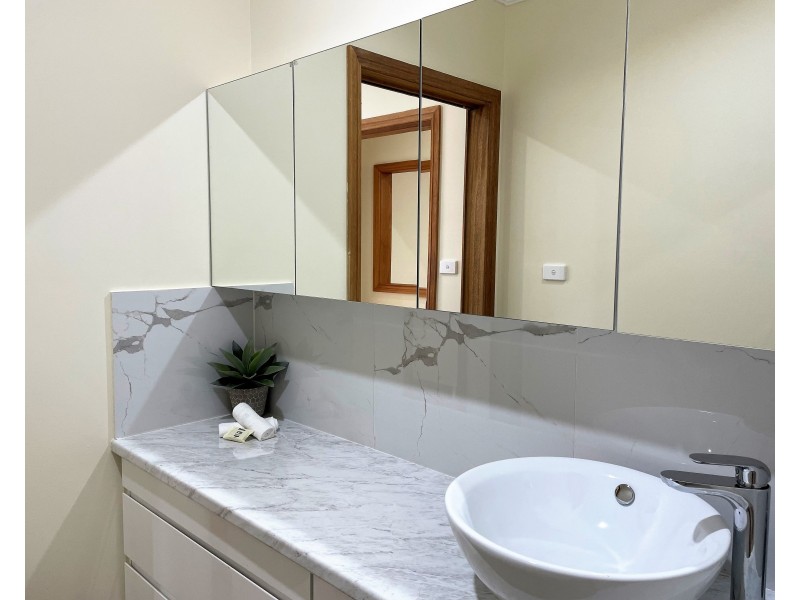 4 Gorton Street, Yoogali NSW 2680