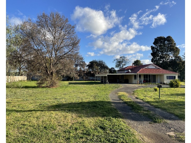 76 Henry Street, Yenda NSW 2681