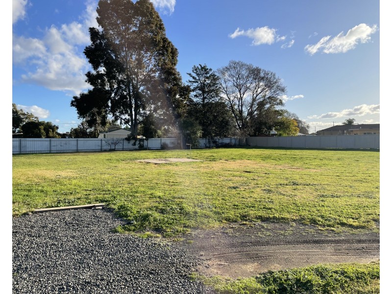 76 Henry Street, Yenda NSW 2681