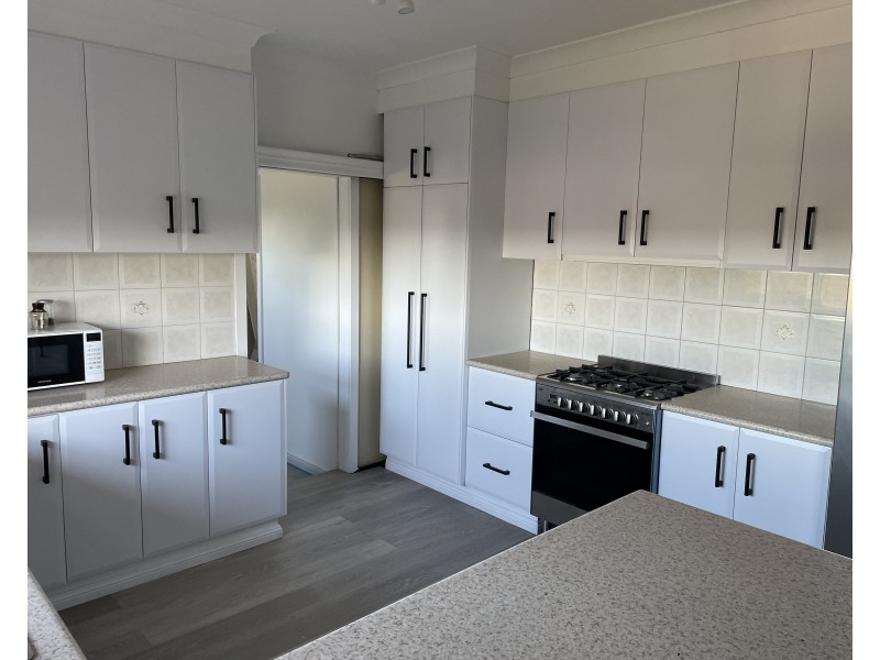 51 McNabb Crescent, Griffith NSW 2680