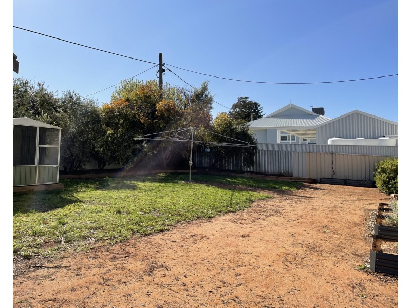 3 Baringa Street, Griffith NSW 2680
