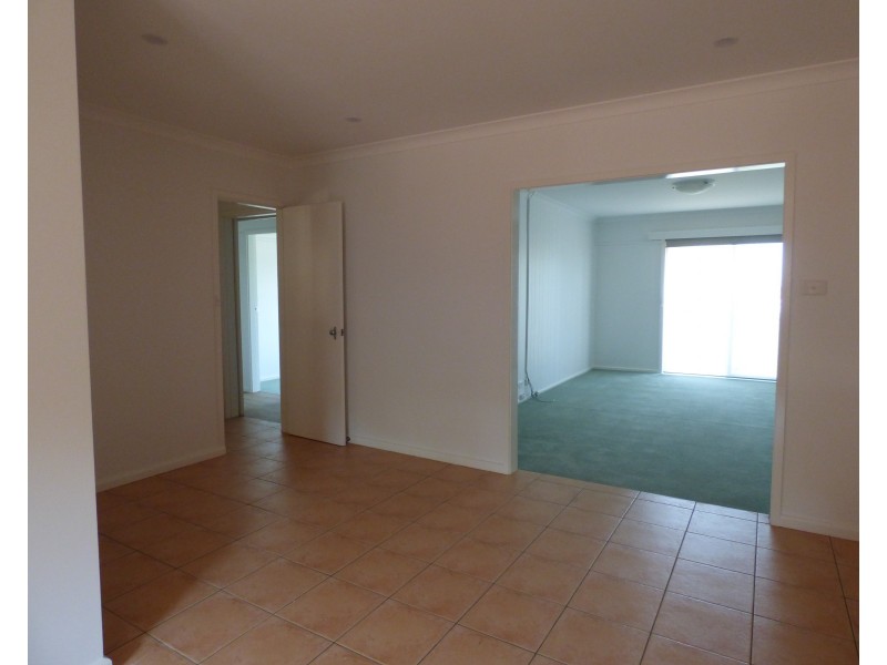 65 MacArthur Street, Griffith NSW 2680