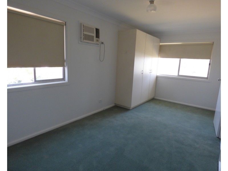 65 MacArthur Street, Griffith NSW 2680